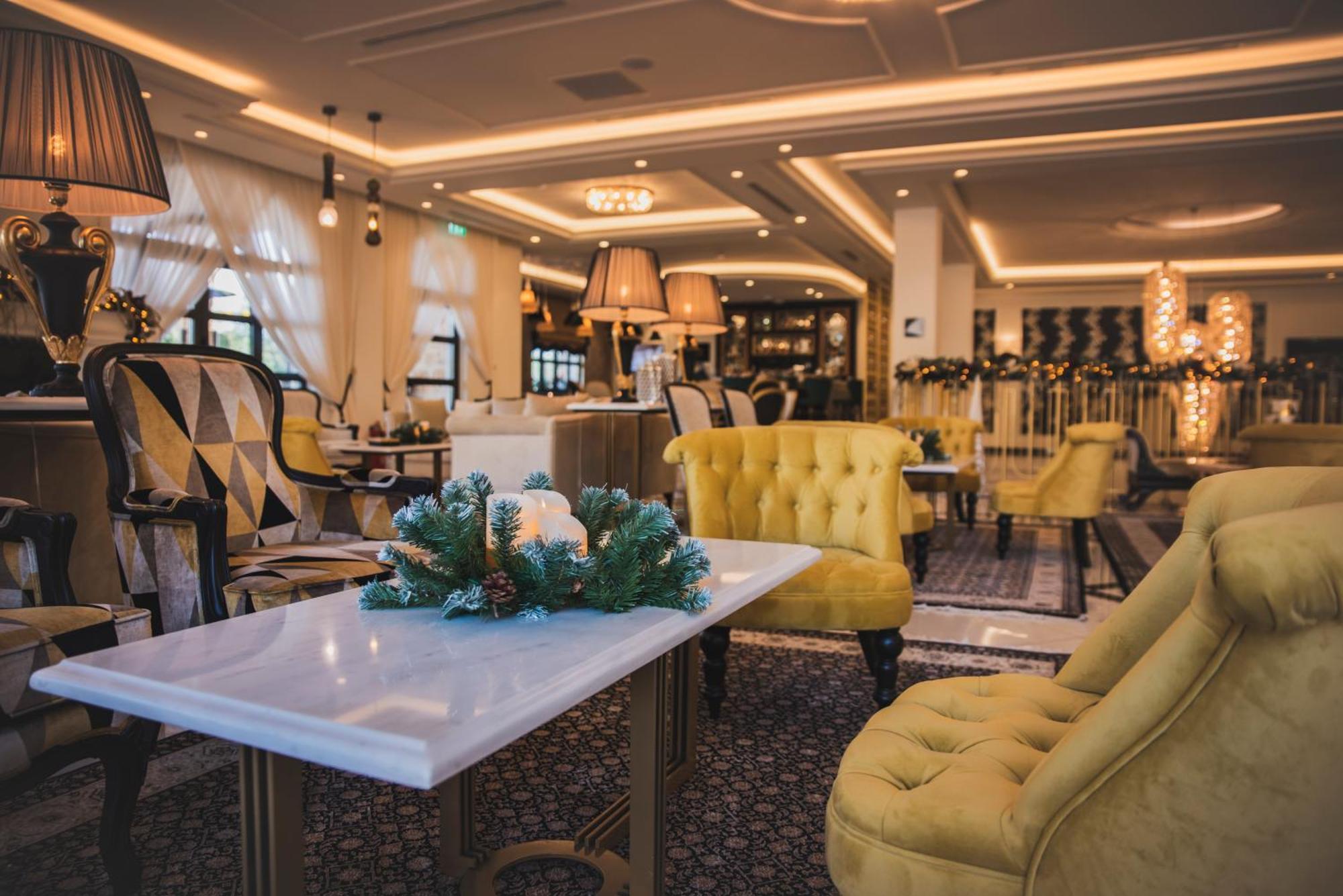 Kyniska Palace Conference & Spa Мистра Экстерьер фото